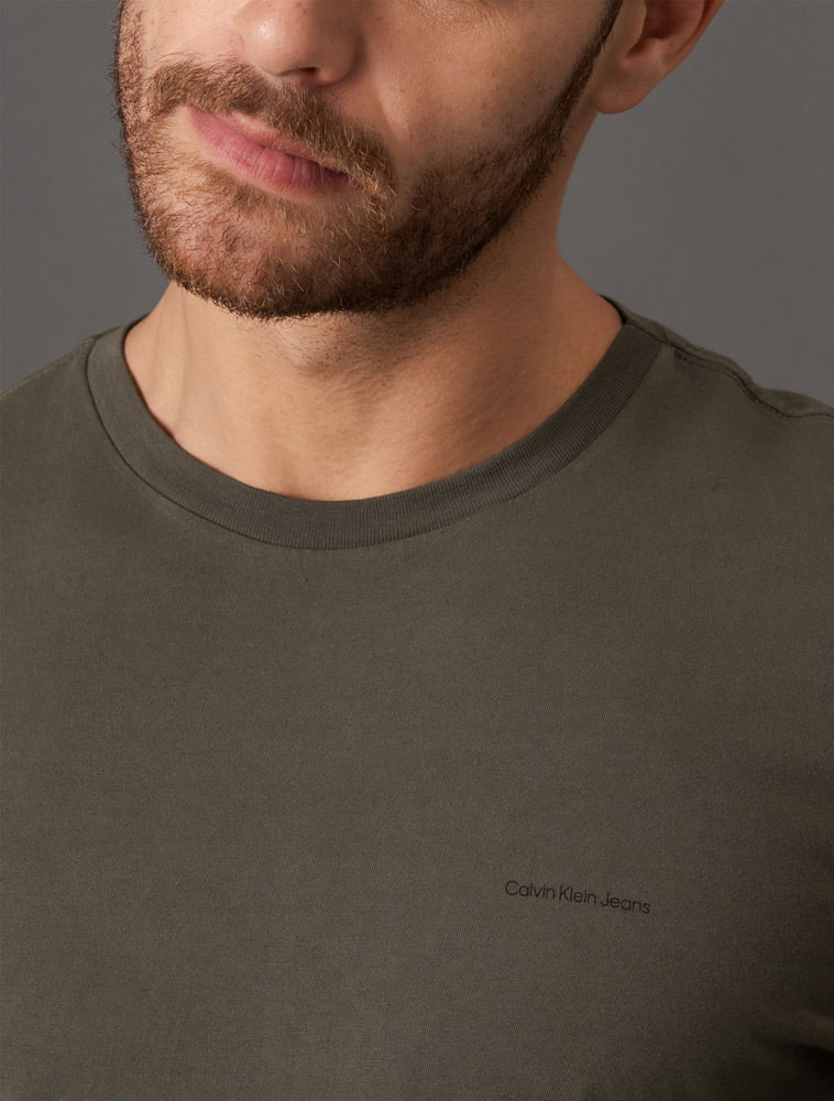 CKJM101H_0684_4-CAMISETA-MC-CKJ-MASC-LOGO-BASICO-PEITO