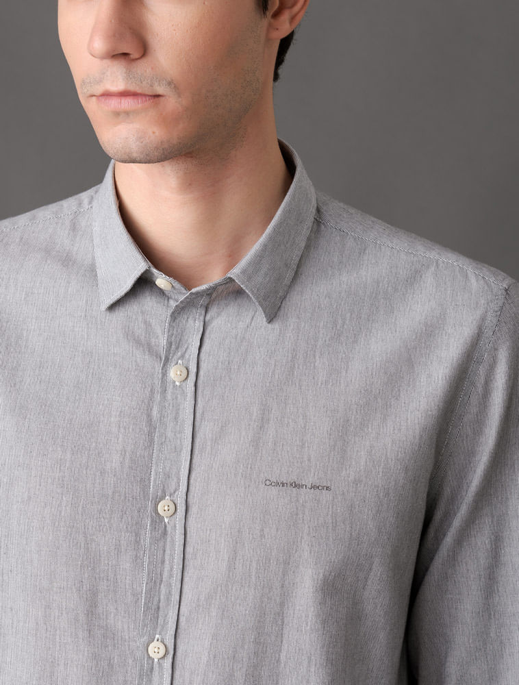 CKJM903H_0987_4-CAMISA-ML-SLIM-LISTRADA-SILK-LOGO