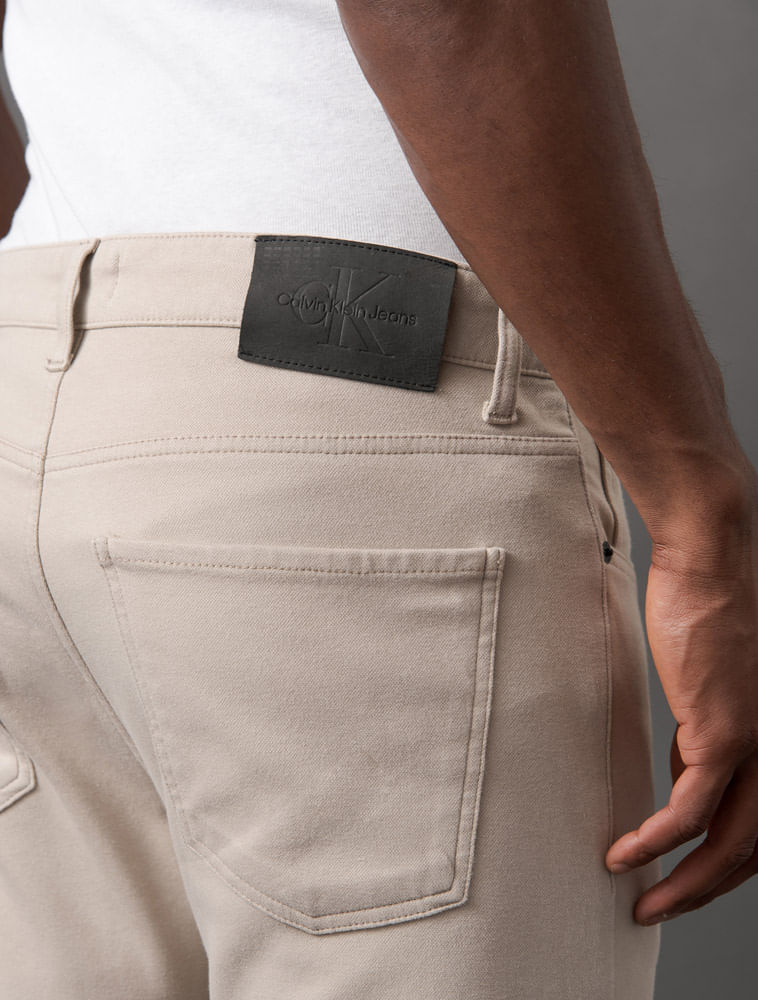 CM5OC10CP153_0703_4-CALCA-CKJ-5-POCKETS-SLIM