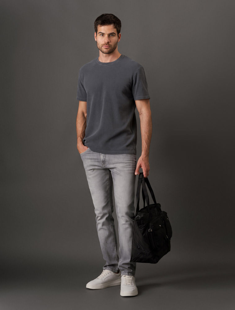 CM5OC11JK675_0905_5-CALCA-JEANS-SKINNY-5-POCKETS-COM-3D