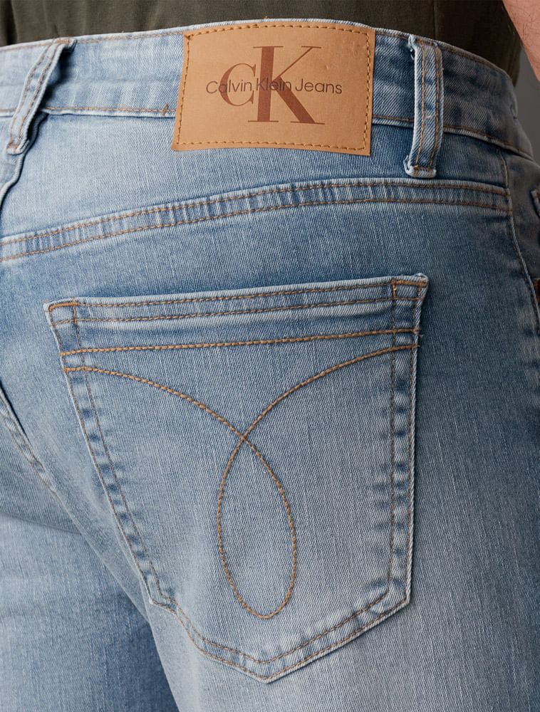 CM5OC11JS564_0505_4-CALCA-JEANS-SLIM-5-POCKETS-FILI-EMBOSSED
