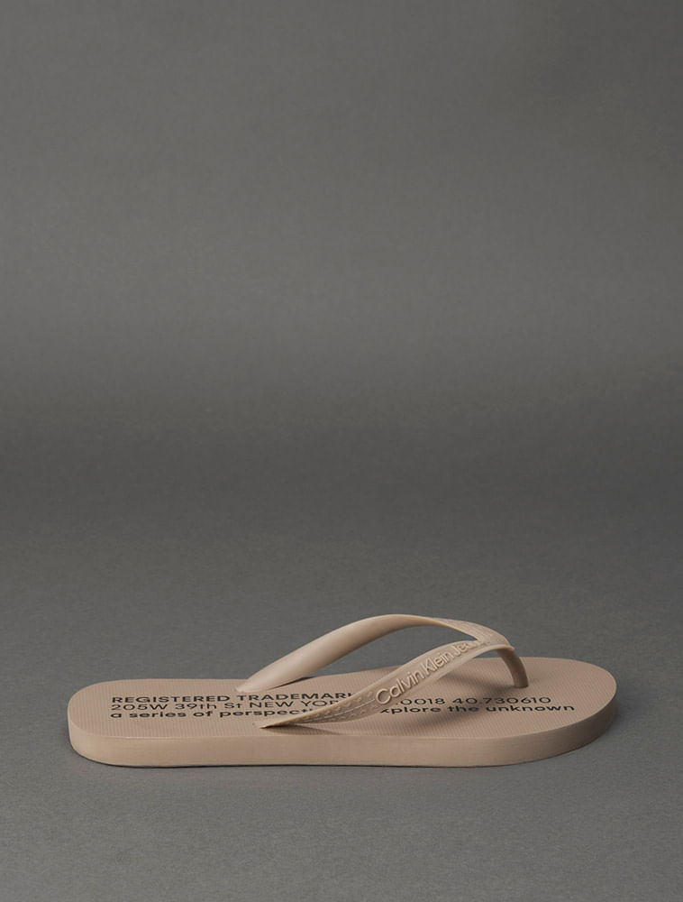 CM5OC43CH833_0712_1-CHINELO-CKJ-TRADEMARK