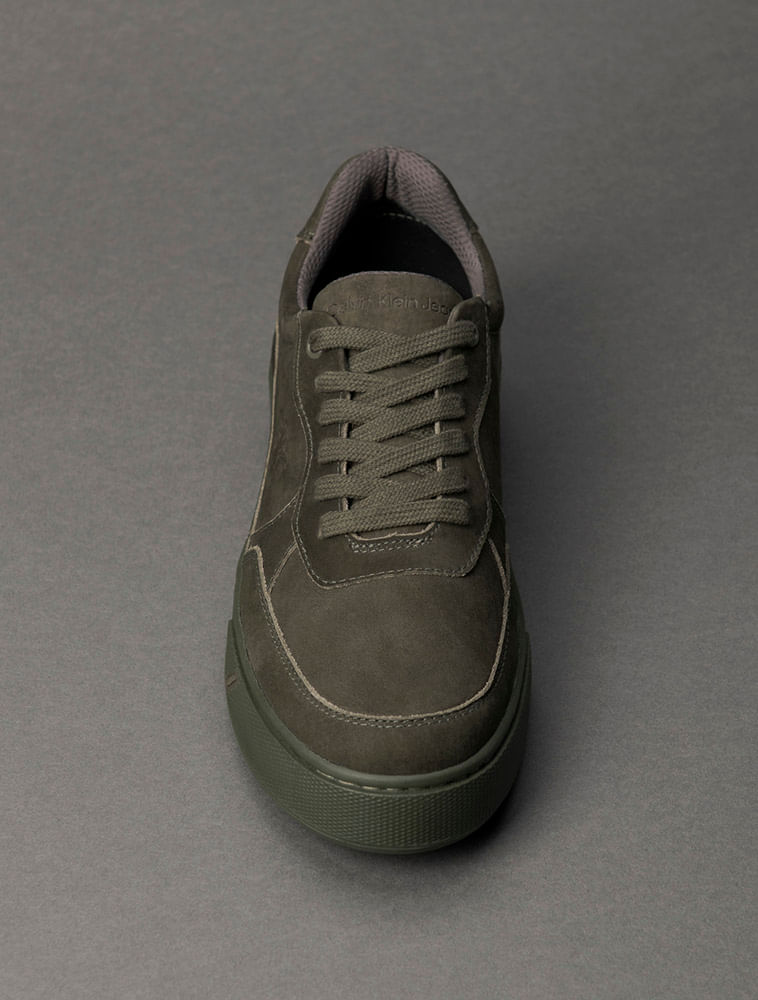 CM5OC43TE547_0684_4-TENIS-CKJ-PALITO-SIDE-CK-NOBUCK