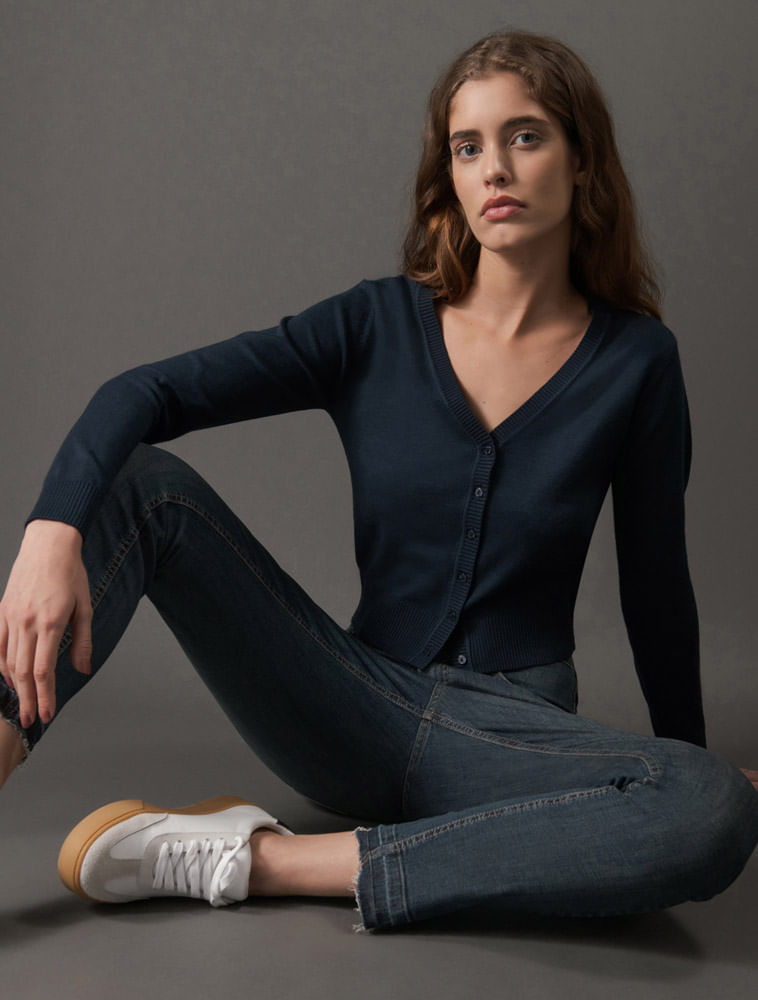 CF5OC11JS558_0598_5-CALCA-JEANS-SLIM-BARRAS-DESFEITAS