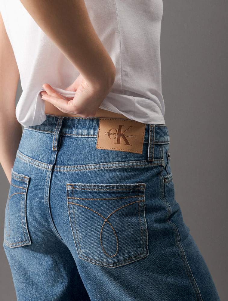 CF5OC11WD201_0585_4-CALCA-JEANS-CROPPED-WIDE-LEG-B-A-FIO