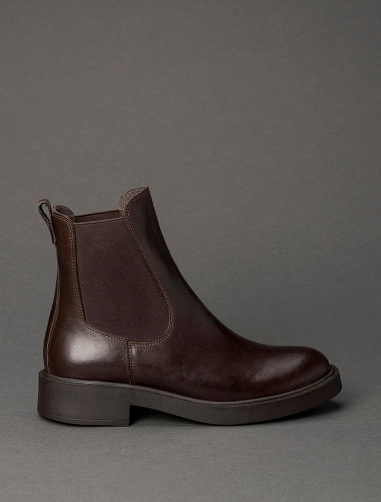 CF5OC43BO232_0780_1-BOTA-CKJ-NEW-CHELSEA