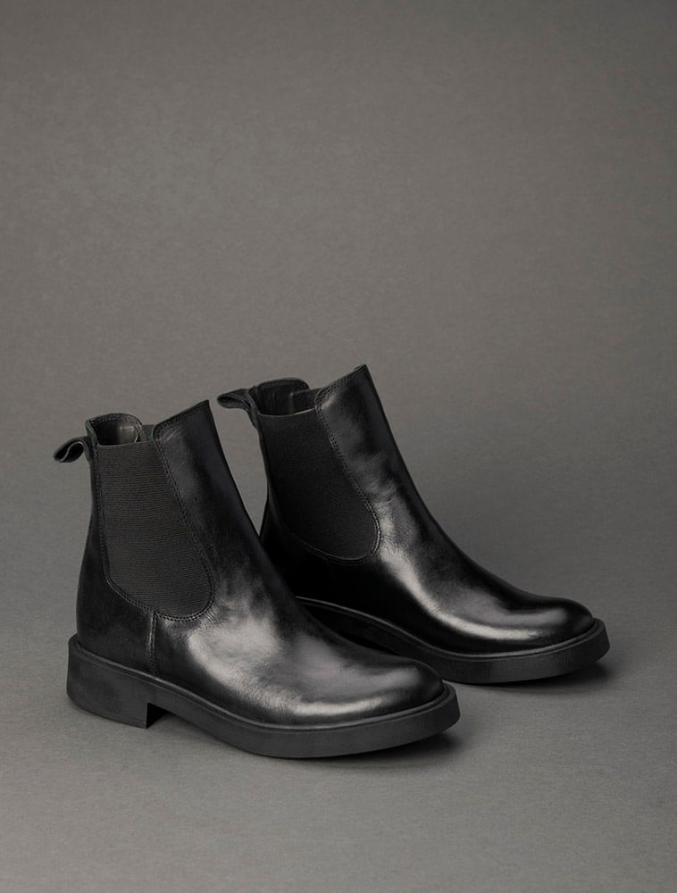 CF5OC43BO232_0987_2-BOTA-CKJ-NEW-CHELSEA