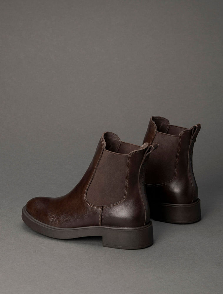 CF5OC43BO232_0780_3-BOTA-CKJ-NEW-CHELSEA