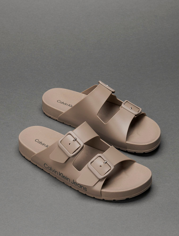 CF5OC43CH847_0712_2-CHINELO-CKJ-SLIDE-DUAS-FIVELAS