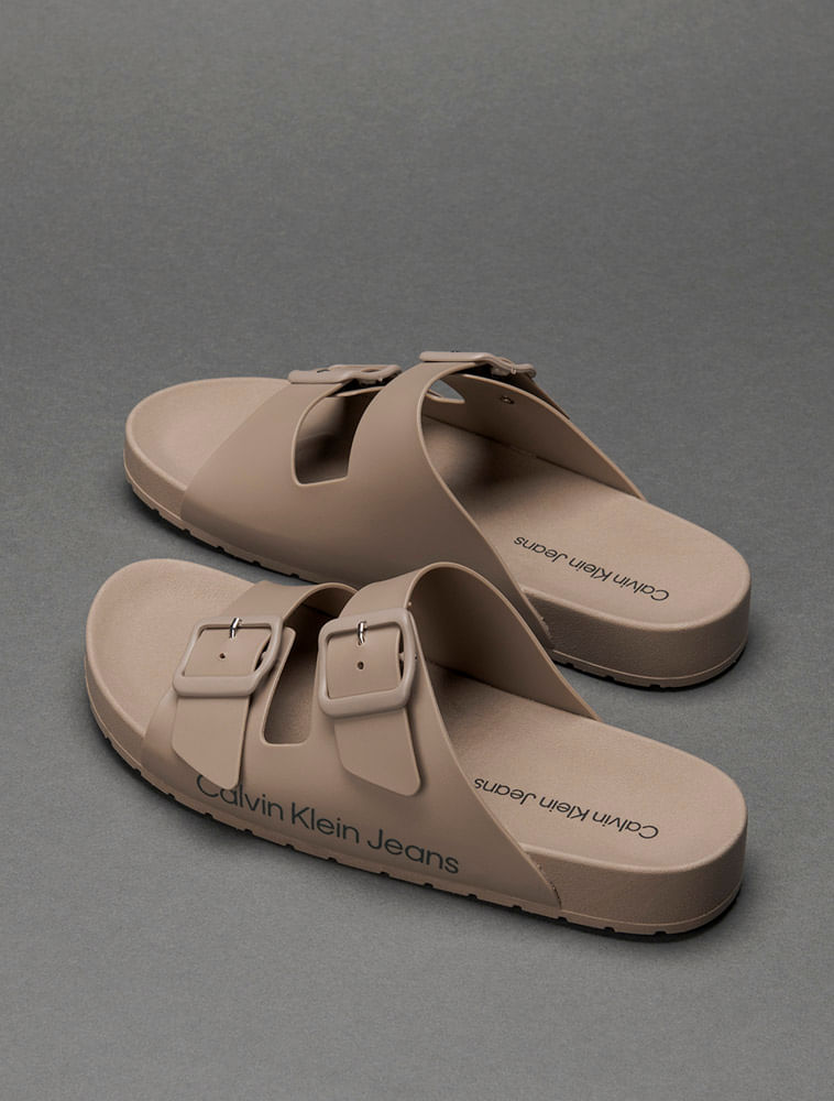 CF5OC43CH847_0712_3-CHINELO-CKJ-SLIDE-DUAS-FIVELAS