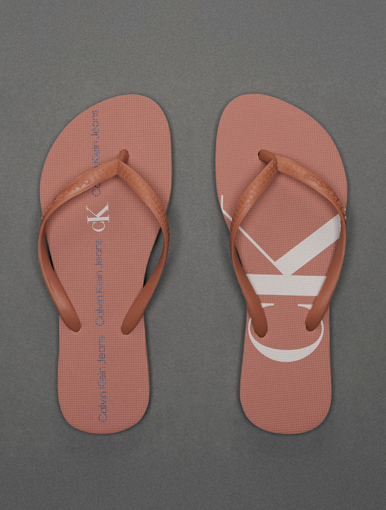 CKJF1103H_0402_2-CHINELO-CKJ-LOGO-CORRIDO-CK