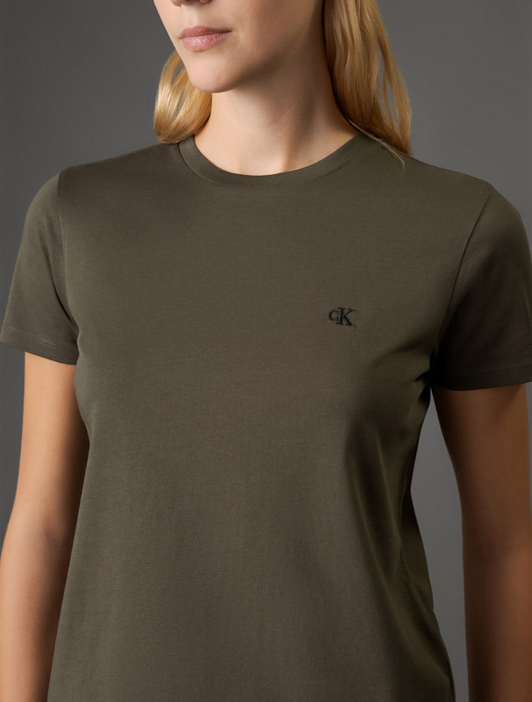 CKJF135H_0684_4-CAMISETA-MC-CKJ-FEM-LOGO-CK-BORDADO