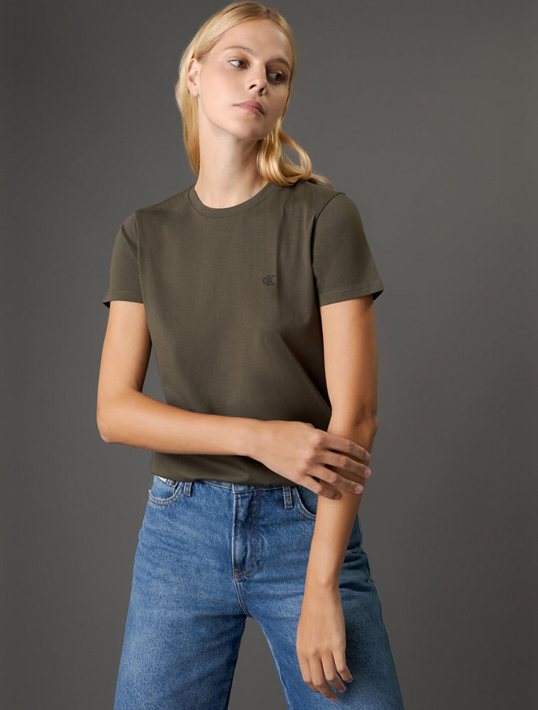 CKJF135H_0684_5-CAMISETA-MC-CKJ-FEM-LOGO-CK-BORDADO