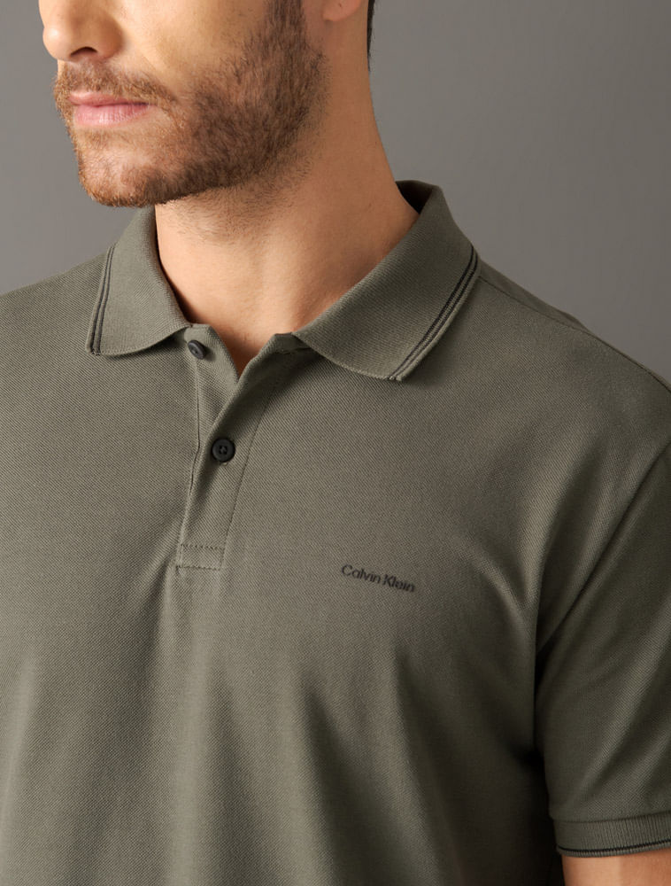 CKSM204H_0684_4-POLO-MC-REGULAR-BASICA-COM-FRISO