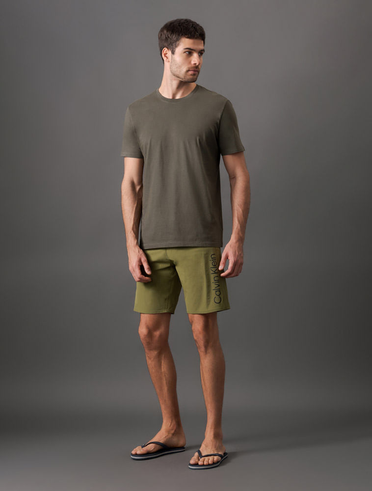 CKSWM100H_0684_3-CAMISETA-MC-SWIMWEAR-MASC-LOGO-COSTAS