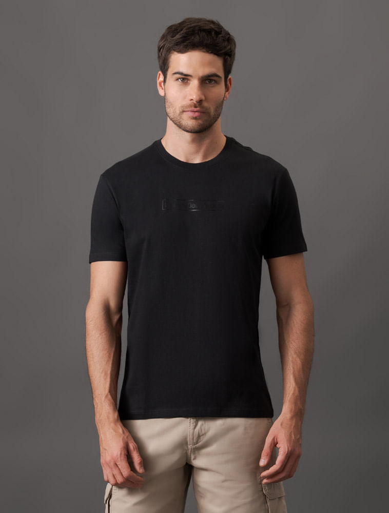 CM5OC01TC699_0987_1-CAMISETA-MC-CKJ-MASC-LOGO-CKJ-BOX