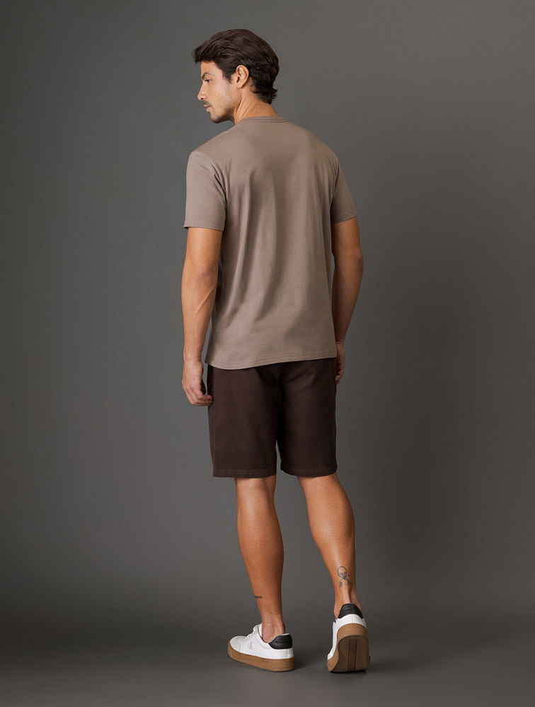 CM5OC01TC701_0716_2-CAMISETA-MC-CKJ-EMBOSSED-MINIMAL-LOGO