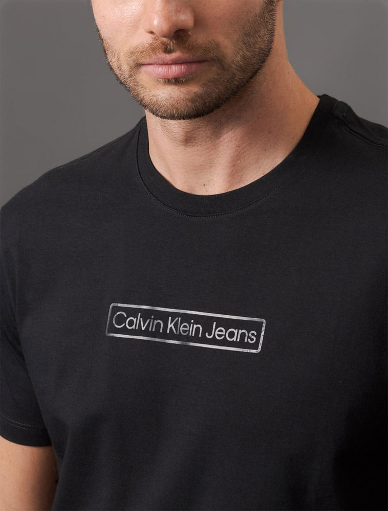 CM5OC01TC699_0987_4-CAMISETA-MC-CKJ-MASC-LOGO-CKJ-BOX