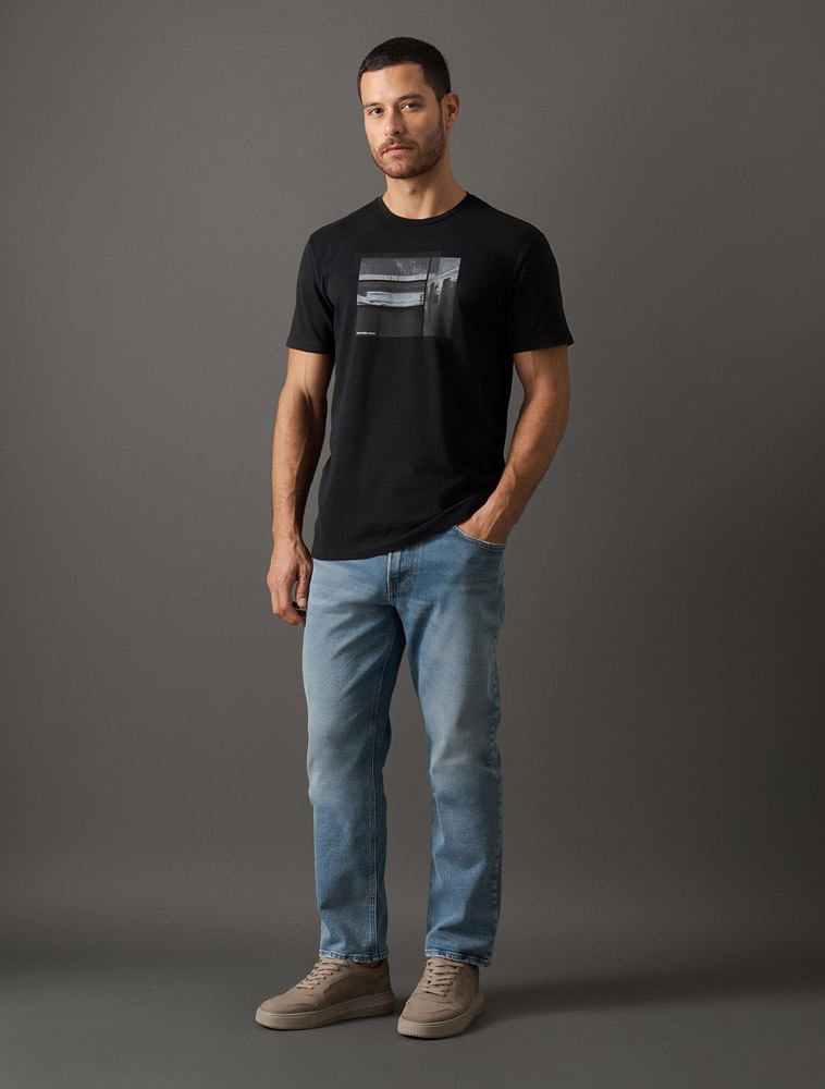 CM5OC01TC711_0987_3-CAMISETA-MC-CKJ-MASC-NEW-YORK-FRAMES