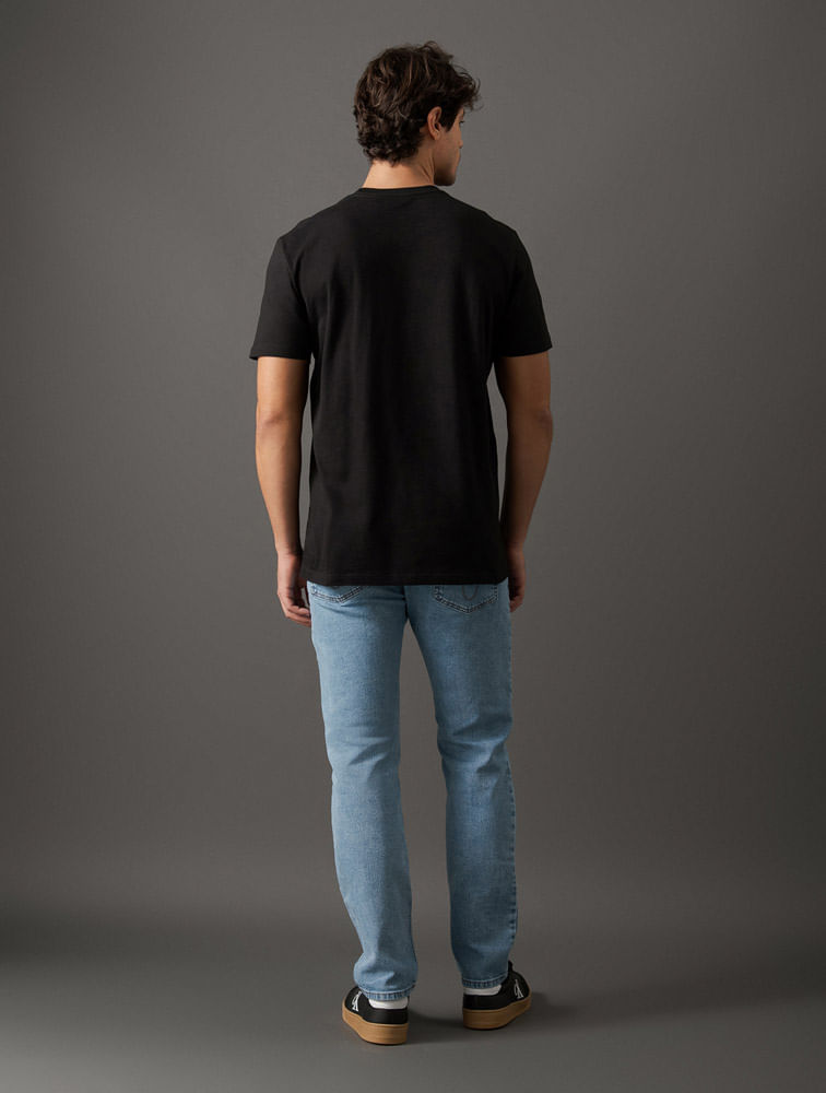 CM5OC01TC723_0987_2-CAMISETA-MC-CKJ-MASC-FLAME-COM-ETIQUETA