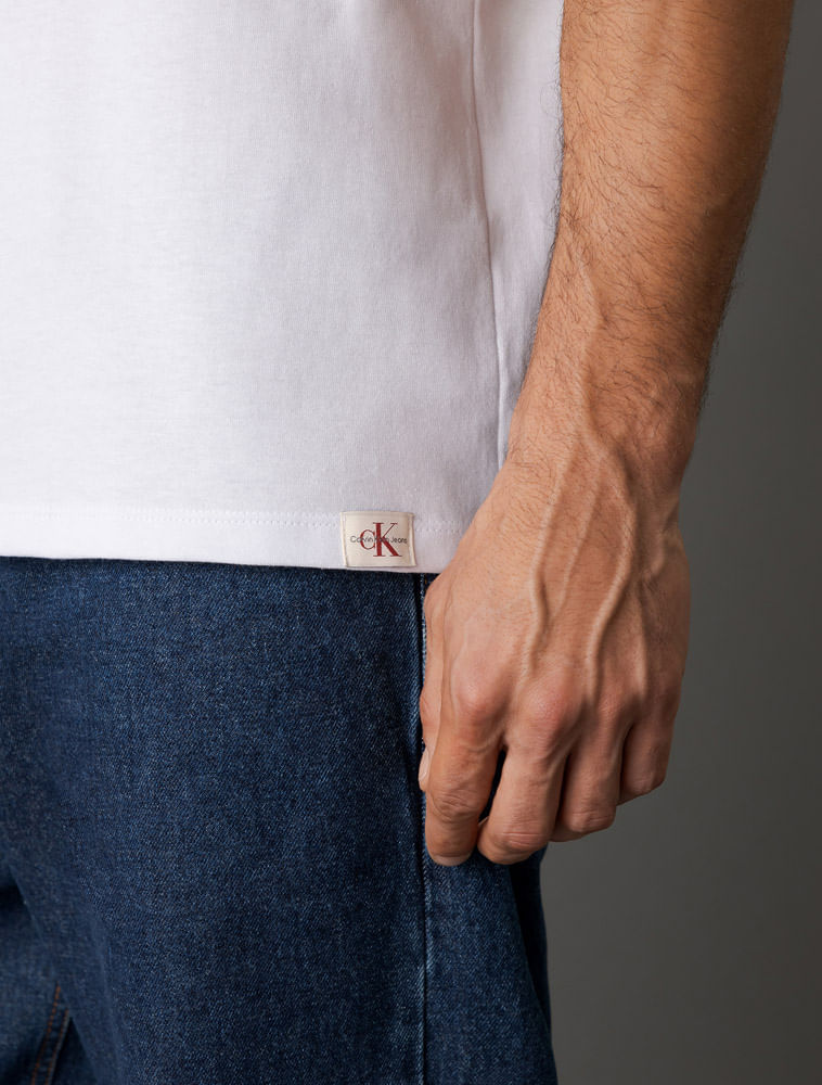 CM5OC01TC789_0900_4-CAMISETA-MC-CKJ-MASC-MALHAO-COM-PUNHOS
