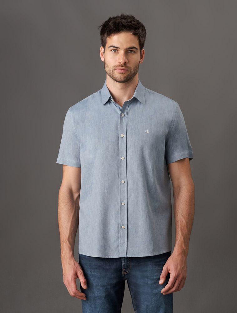 CM5OC03CC790_0586_1-CAMISA-MC-CKJ-SLIM-COM-BOLSO