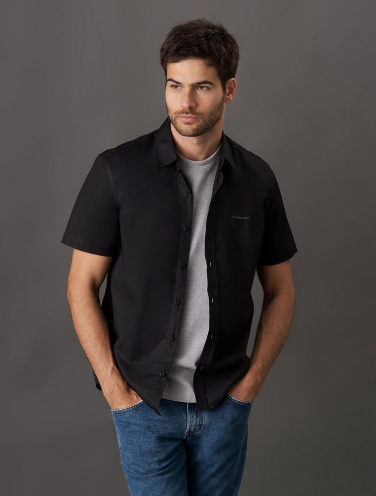 CM5OC03CC789_0987_5-CAMISA-MC-CKJ-BASICA-LOGO-NO-PEITO