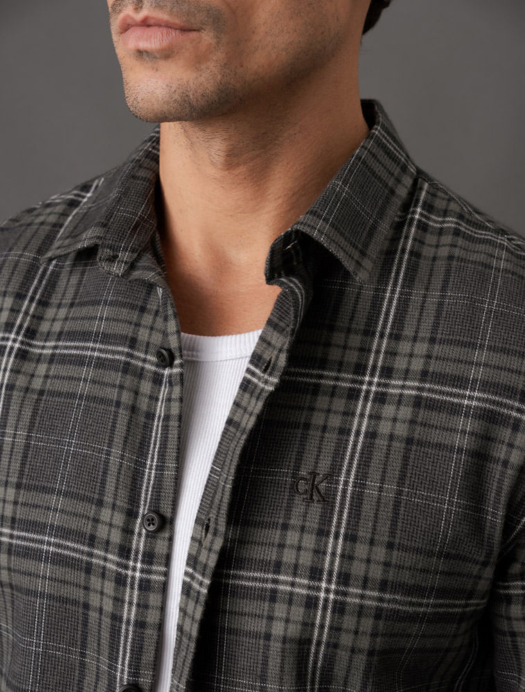CM5OC03CS939_0684_4-CAMISA-CKJ-ML-SLIM-FLANELA-EXCL