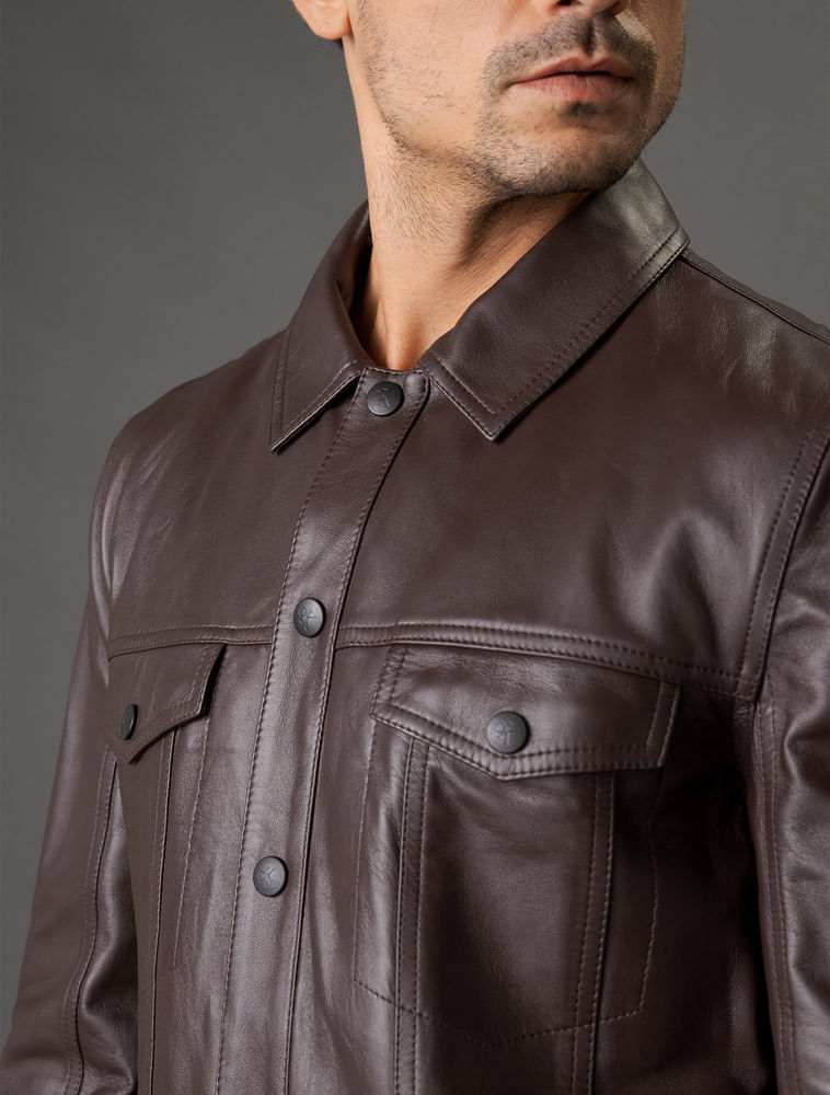 CM5OC64OL066_0780_4-JAQUETA-CKJ-MASC-LEATHER-TRUCKER