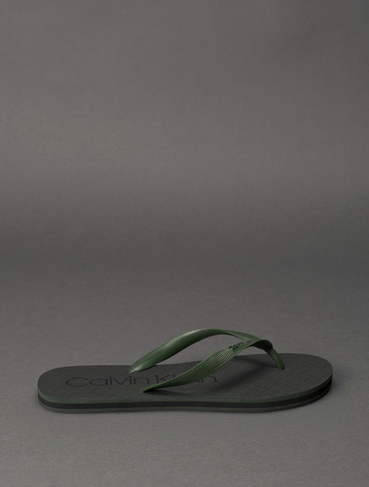 CM5OS43CH844_0684_1-CHINELO-SWIM-CALVIN-KLEIN