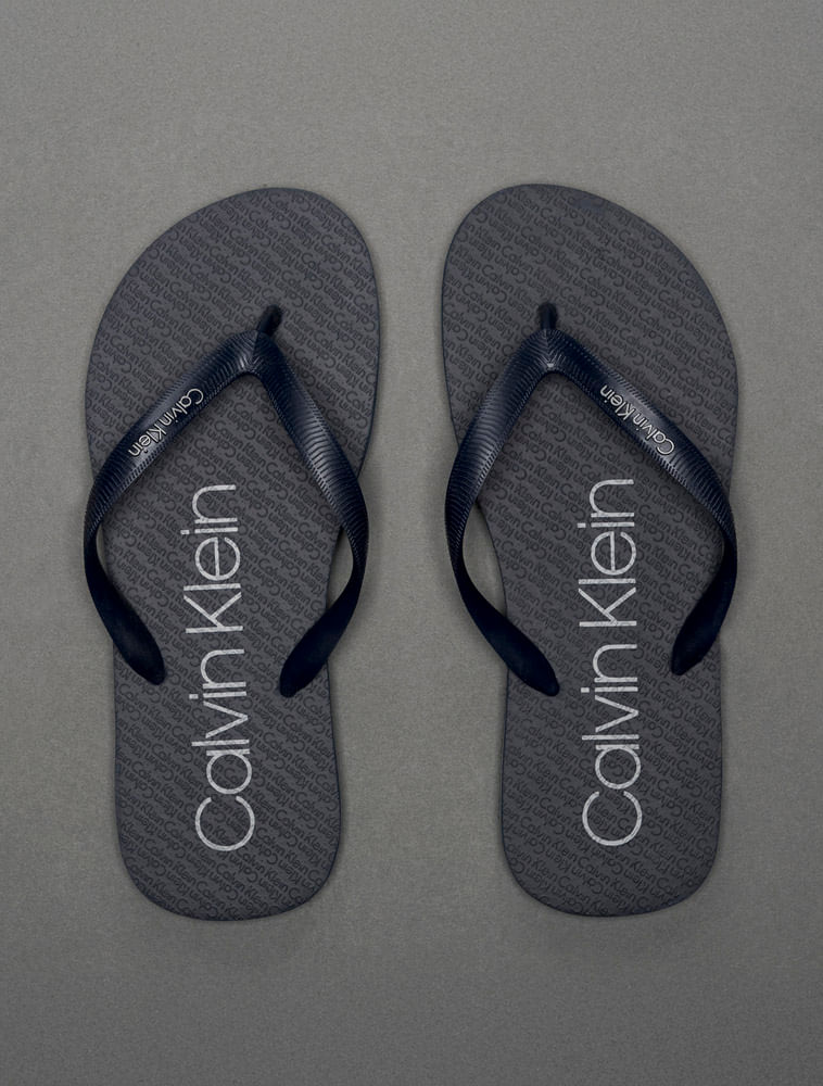 CM5OS43CH844_0598_2-CHINELO-SWIM-CALVIN-KLEIN