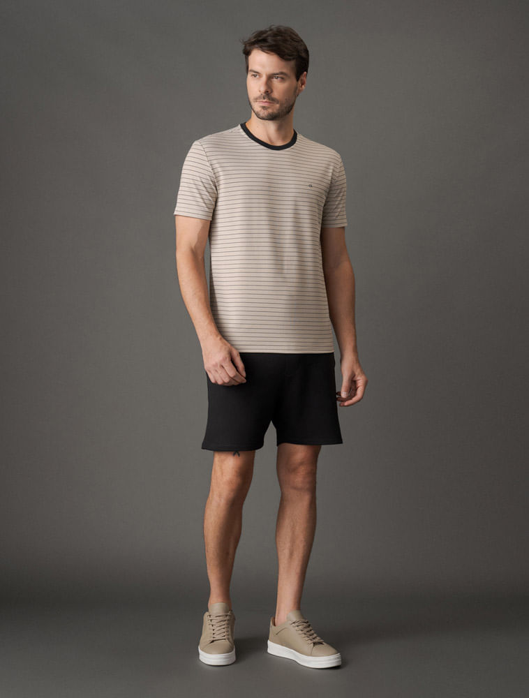 CM5OW01TC765_0111_3-CAMISETA-MC-CK-MASC-PIQUET-LISTRADO-SILK