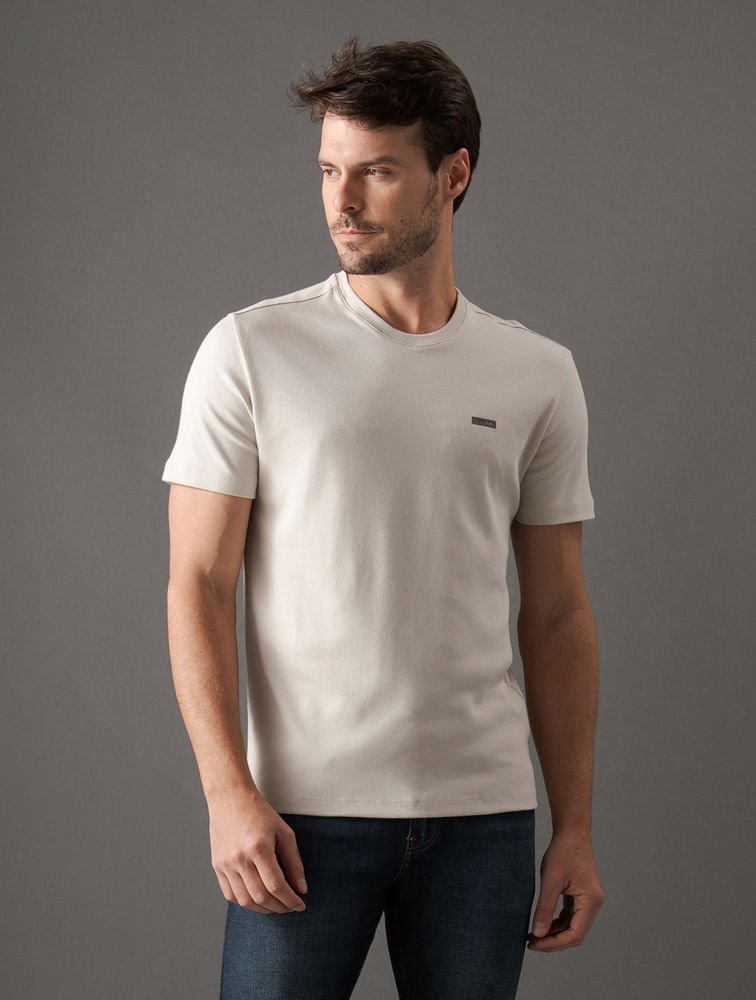 CM5OW01TC777_0703_1-CAMISETA-MC-CK-MASC-LOGO-SUEDINE