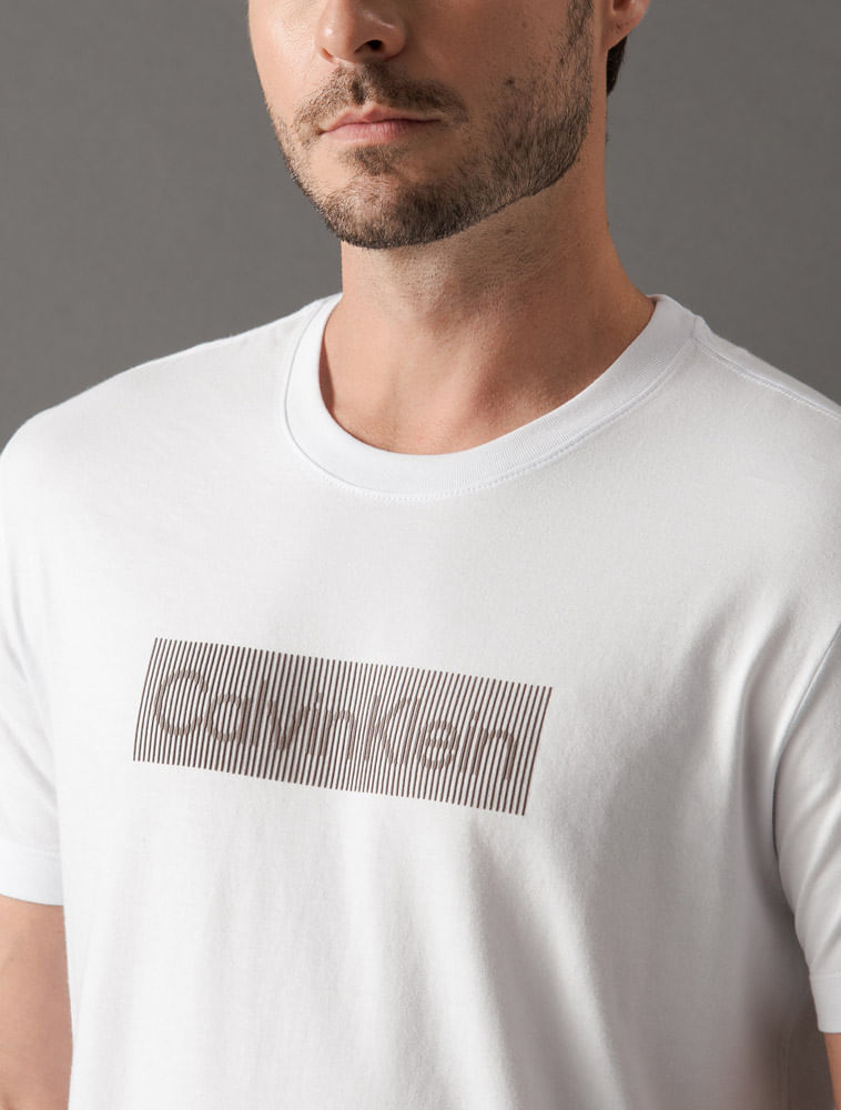 CM5OW01TC750_0900_4-CAMISETA-MC-CK-MASC-BOX-STRIPED