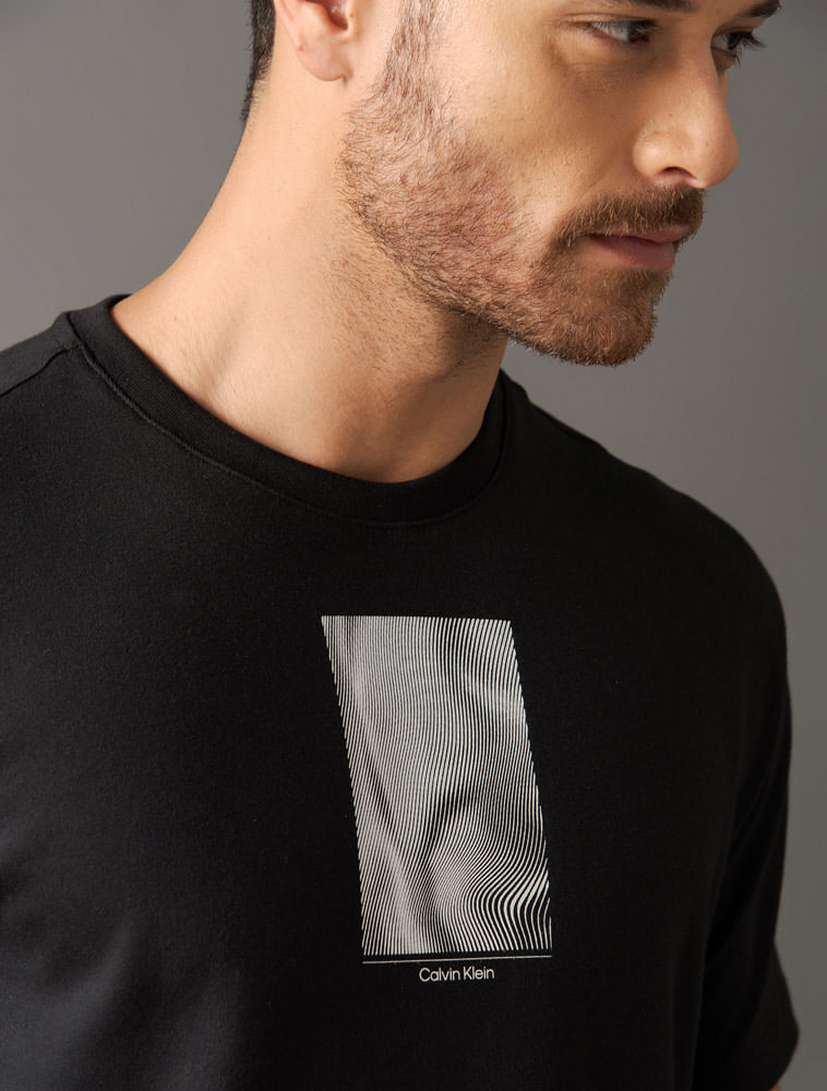 CM5OW01TC776_0987_4-CAMISETA-MC-CK-MASC-LINES-SUEDINE