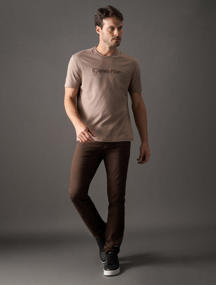 CM5OW01TC779_0716_3-CAMISETA-MC-CK-MASC-EMBOSSED-COLOR