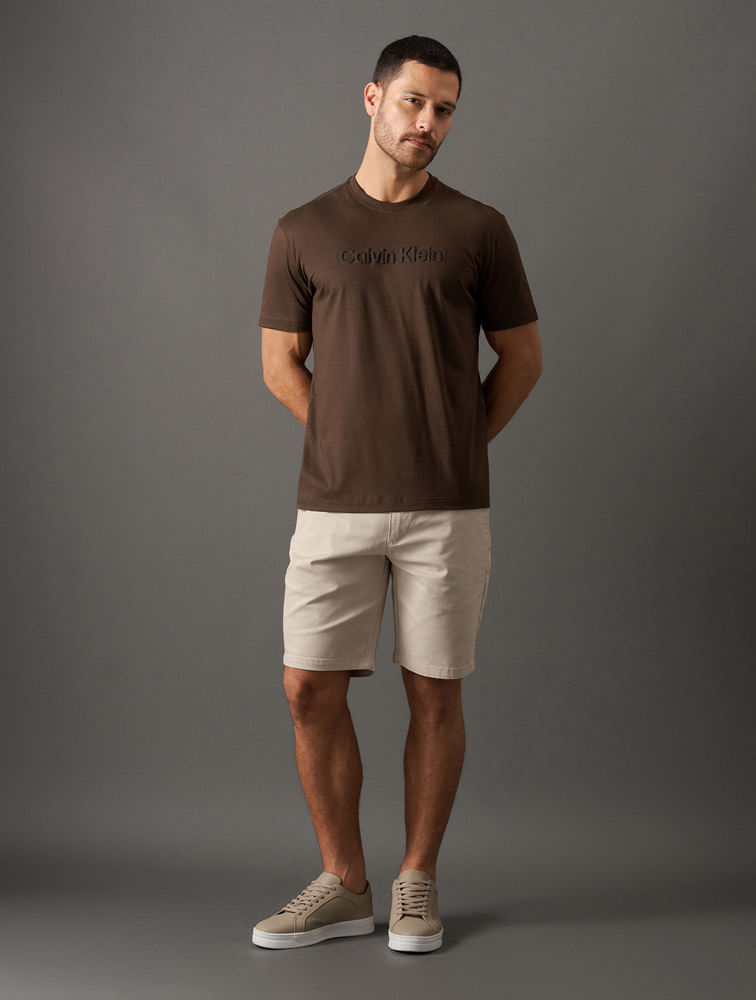 CM5OW01TC779_0778_3-CAMISETA-MC-CK-MASC-EMBOSSED-COLOR