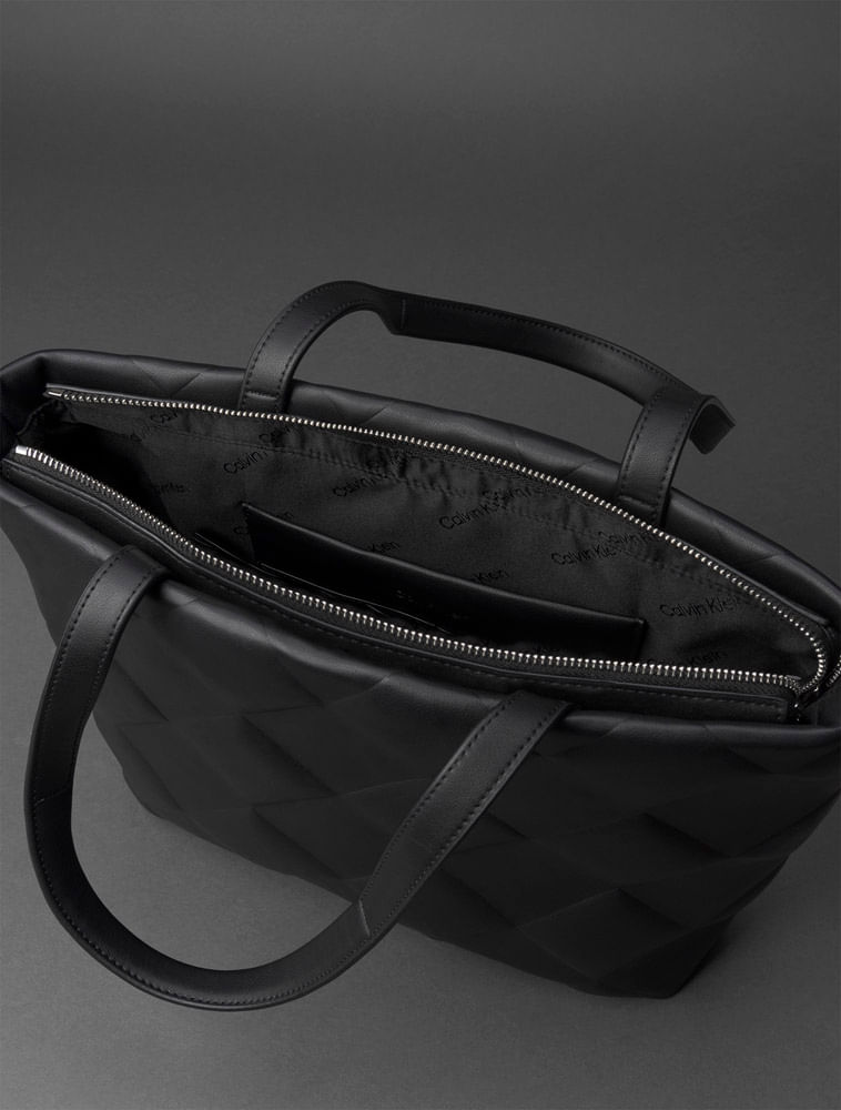 K60K612906_0987_3-BOLSA-CK-SHOPPER-DIAMOND-QUILT