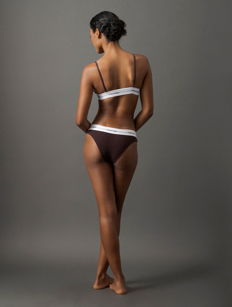 LUC330_0778_2-TANGA-MODERN-RIB