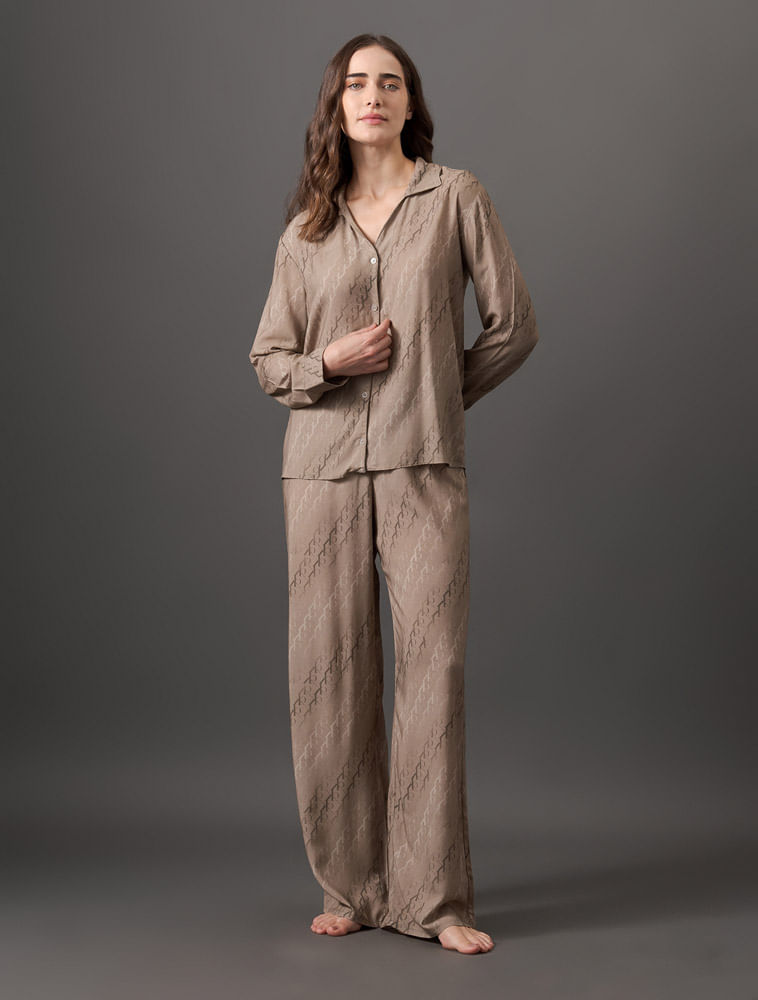 LUN042_0716_3-PIJAMA-FEM-PLANO-BOTOES-M-L-E-CALCA