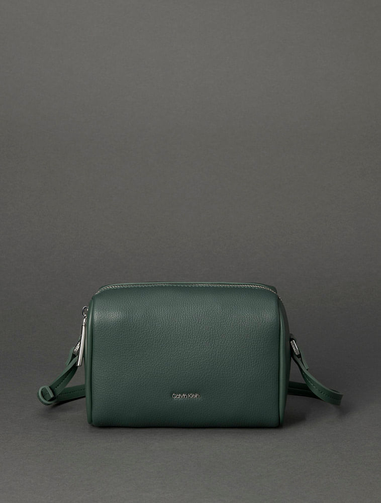 K60K612519_0684_1-BOLSA-CK-REFINE-CAMERA-BAG