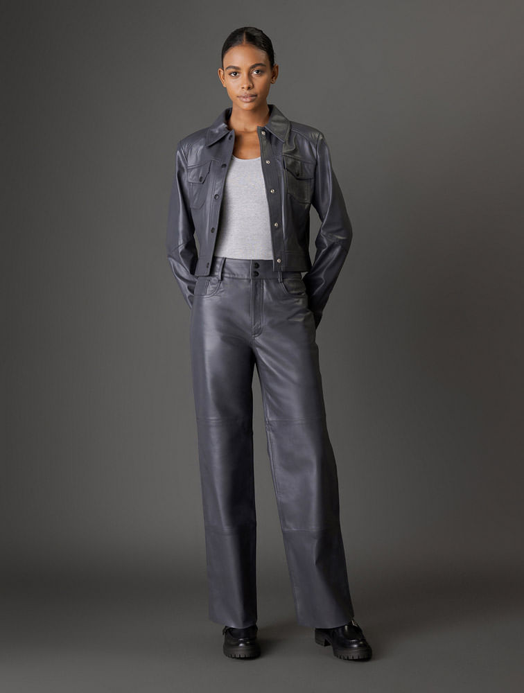 CF5OF10CL035_0984_2-CALCA-FIVE-POCKETS-DE-COURO