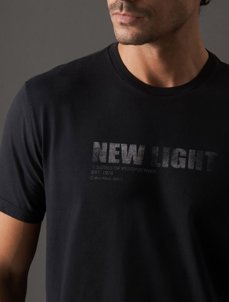 CM5OC01TC704_0987_4-CAMISETA-MC-CKJ-MASC-NEW-LIGHT