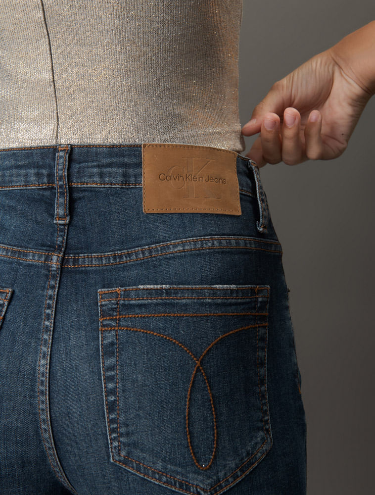 CF5OC11WD207_0598_4-CALCA-JEANS-WIDE-LEG-5-POCKETS