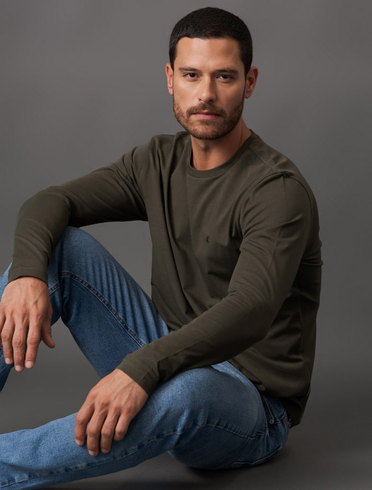 CM5OC01TL900_0684_5-CAMISETA-ML-CKJ-MASC-CK-BORDADO