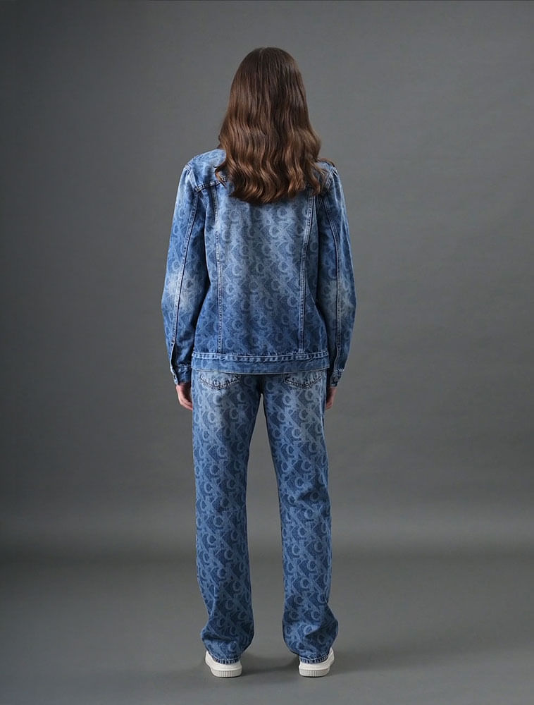 CF5OC11JG635_0585_2-CALCA-JEANS-STRAIGHT-ESTAMPA-CK