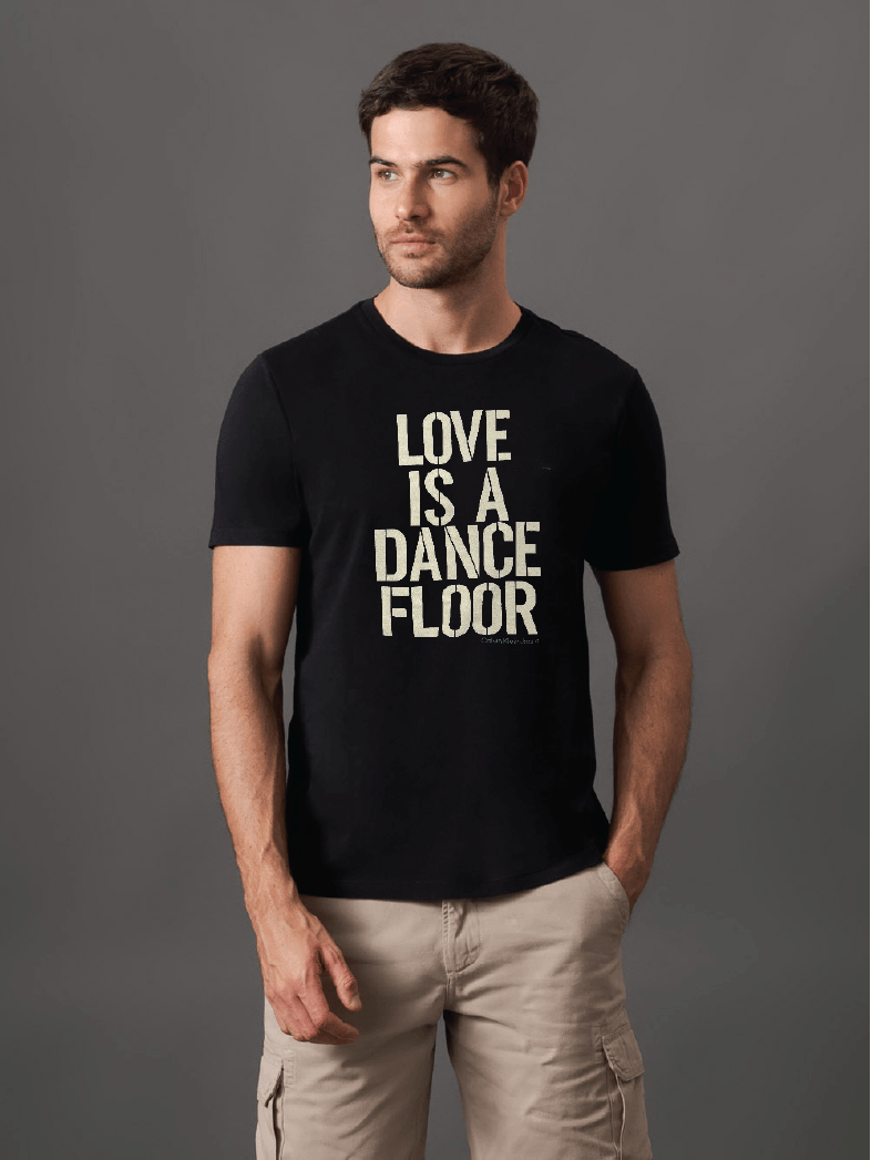 CM5OP01TC910_0987_1-CAMISETA-MC-CKJ-LOVE-IS-A-DANCE-FLOOR
